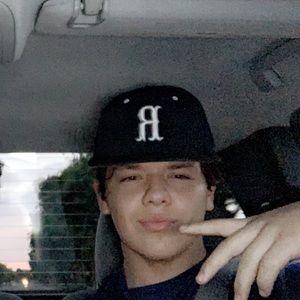 Meet your Posher, Noe